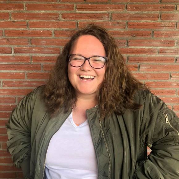 Meet your Posher, Jada - Picture 1 of 1